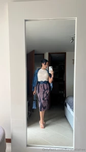 I m just a message away from making your day unforgettable