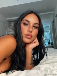 A little beauty for your feed
