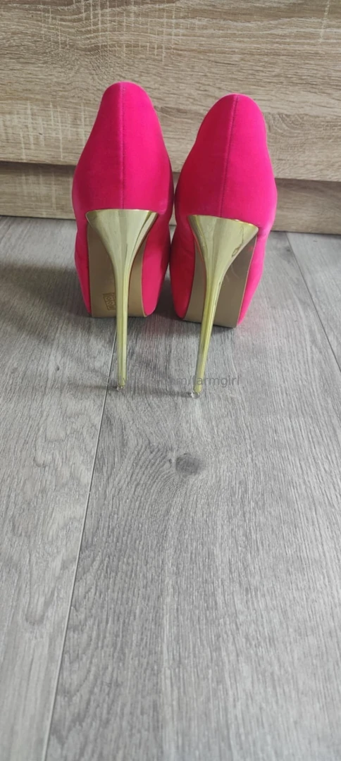 A sweet fan spoiled me with some new high heels lucky me now the part 1 