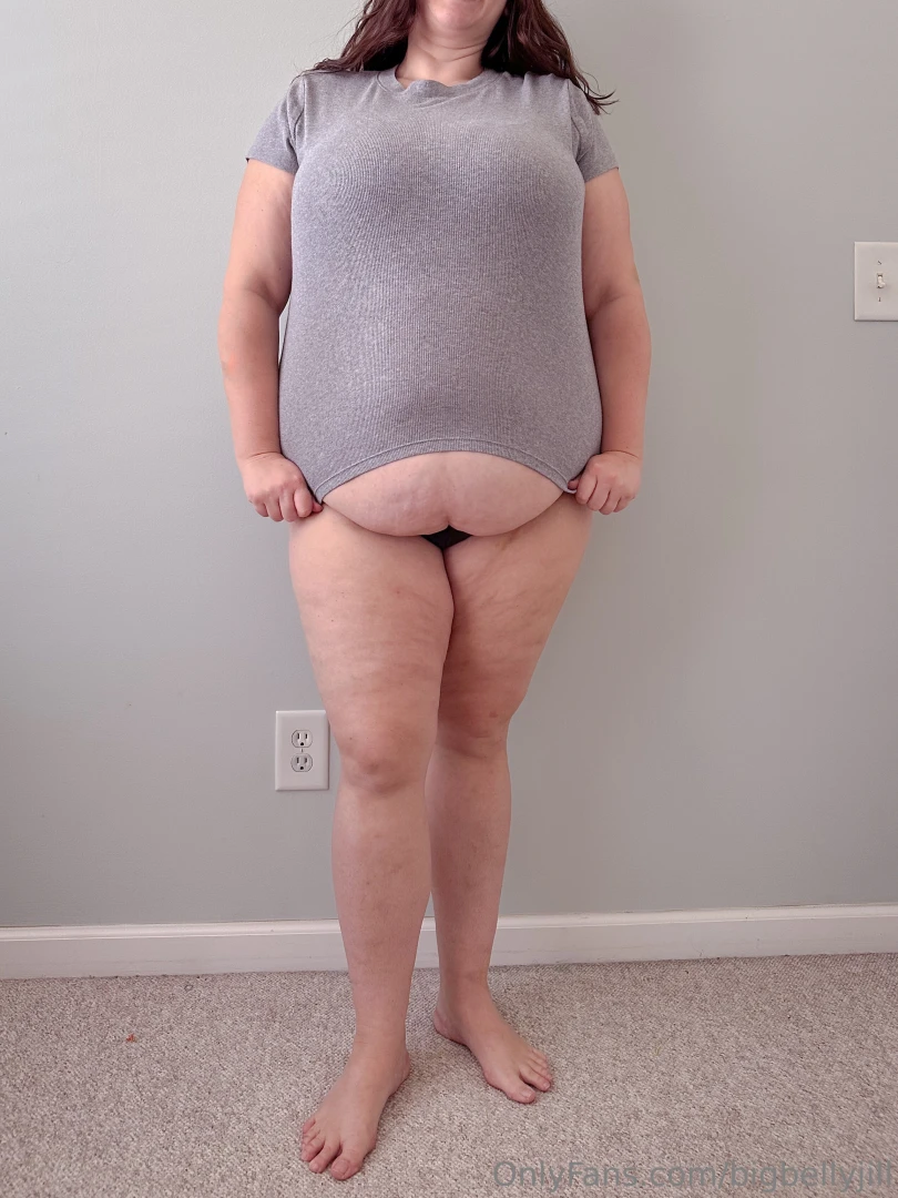 I guess my belly is just too much for this xxl shirt 