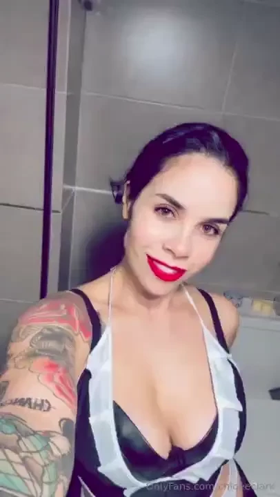 I feel like eating you legs open for you 