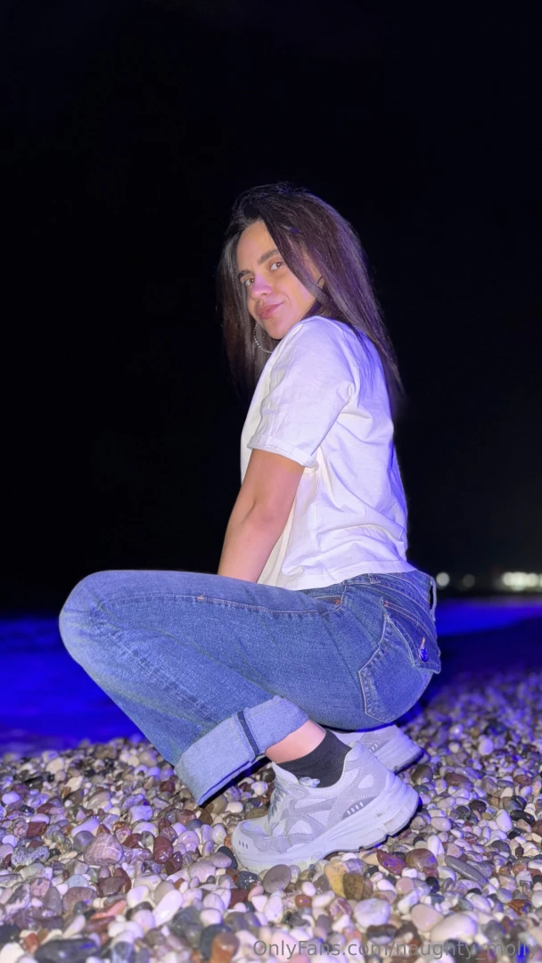 Hey it s me and the sea thank you for the attention haha 