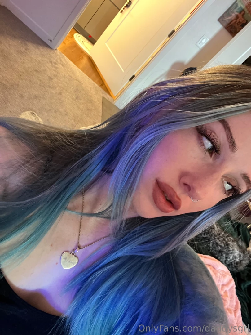 Do you think i look sexy in my sweat pants part 9 