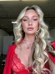 Can i dress up for you i want to make you custom content using your part 12