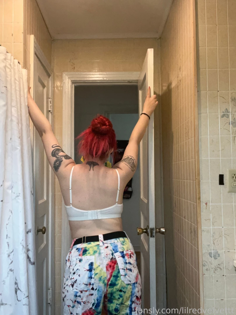 I thrifted these pants 