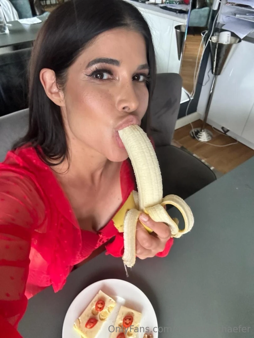 I bet you are jealous of this banana 