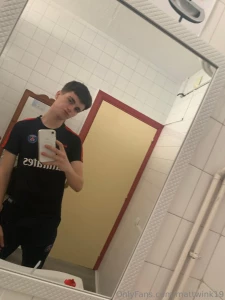 Any volunteers who want milk