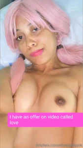 Hello love write to me in dm for video call