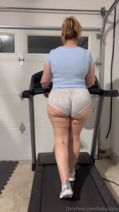 Enjoy my workout striptease this was a special request custom but