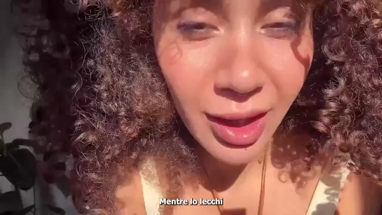 Video asmr con monster dildo le ventose di questo dildo mostruoso 