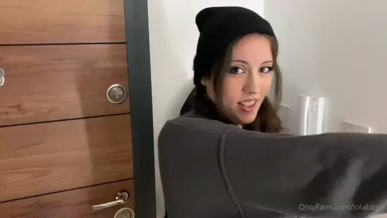 Pizza delivery girl wants to come in i hope you like this full video 