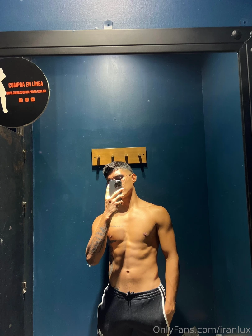 Me veo mejor sin ropa verdad 