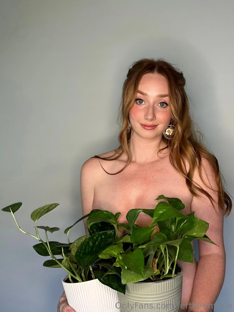 It s watering wednesday join me tonight at 8pm ct for a spicy topless 