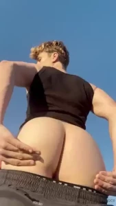 It just doesnt fit i wish you could eat me