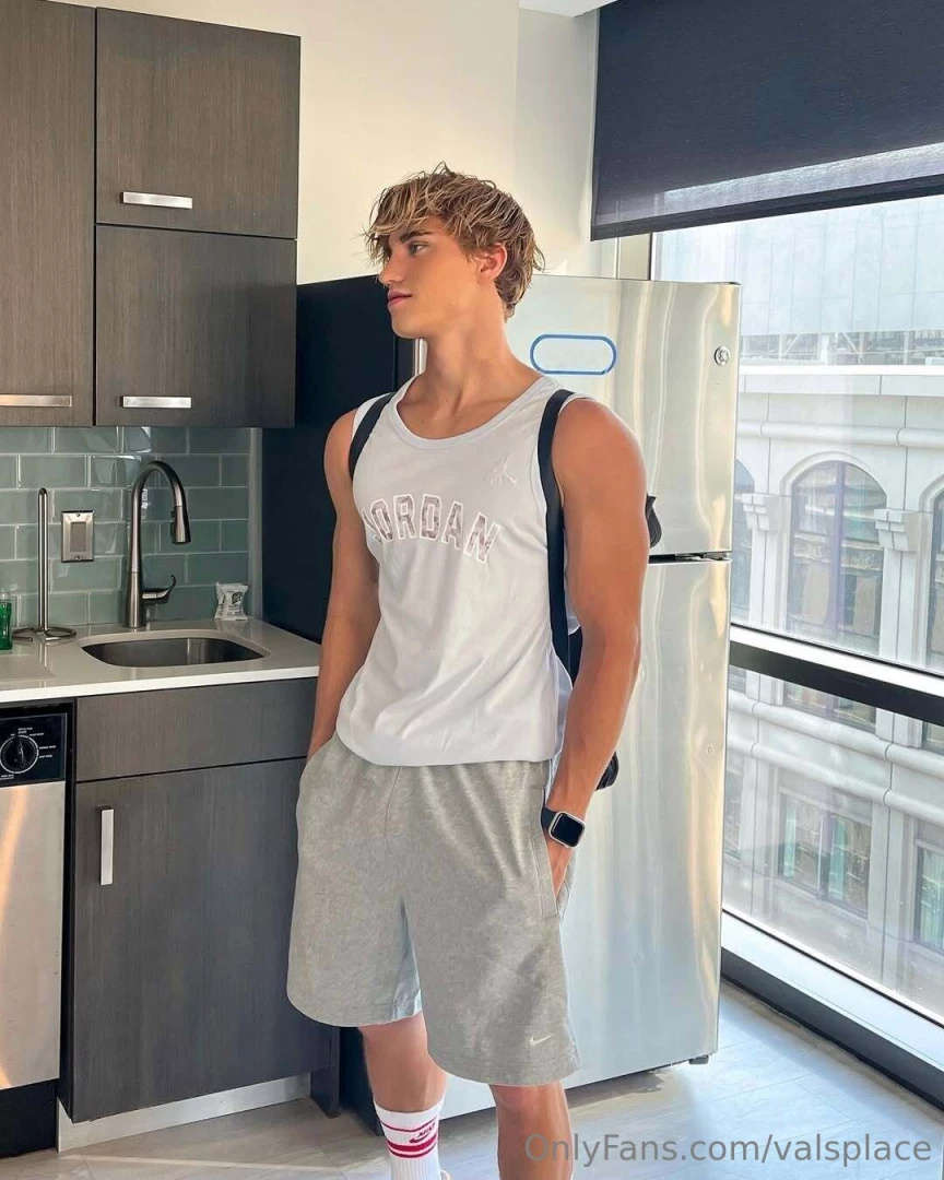 Friday mood fresh focused and ready for the weekend 