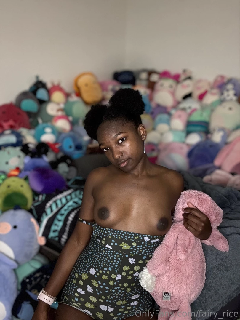 Organized all my stuffies and had to do a little photoshoot bc i felt part 12 