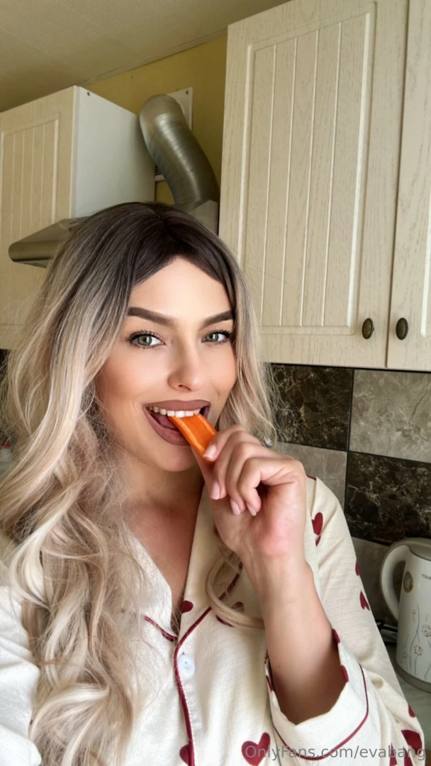 Sometimes a simple carrot can be so tasty but today i m thinking what part 1 