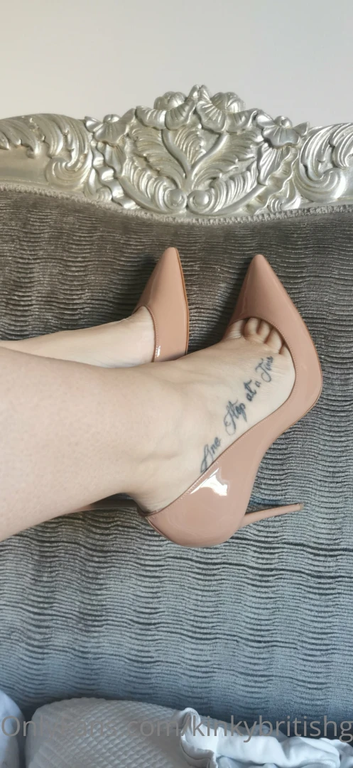 Good boys can relax on my lap bad boys get under my heel instead 