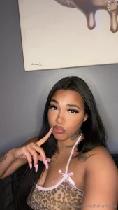 You nutting on this pretty face