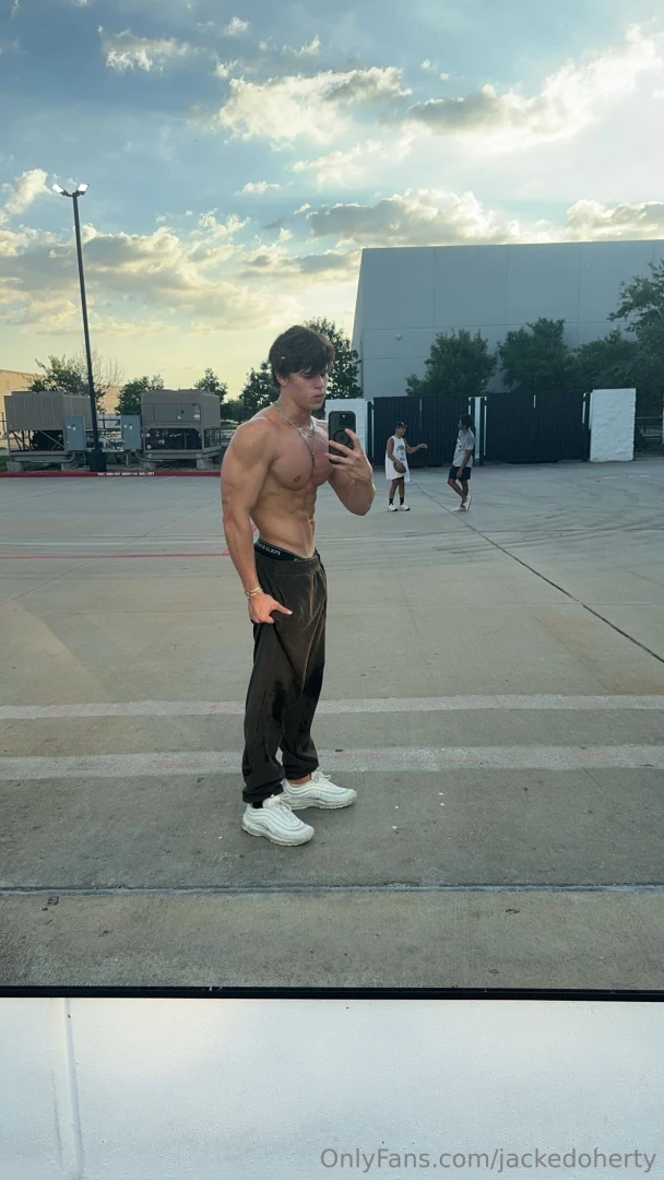 What would you rate the gym pump part 1 