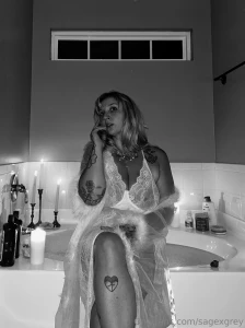 Lacy lingerie shoot before my candle lit bubble bath i couldn t decide