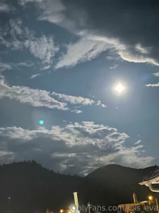 Super blue moon have u seen it yet part 2