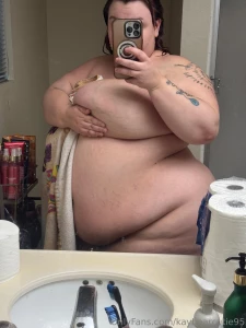 My stretch marks are so red part 1