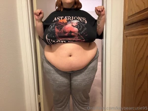 I m almost as big as my door frame i m getting so wide now part 1