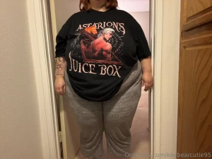 I m almost as big as my door frame i m getting so wide now