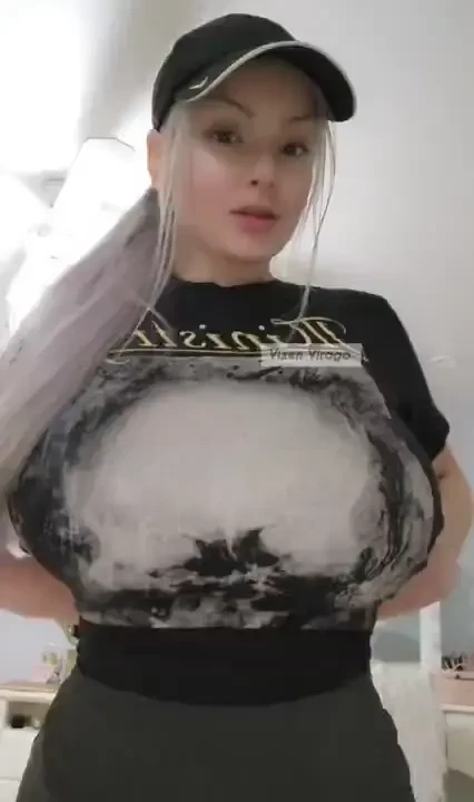 Looking extra plump and round tonight have to taste them 