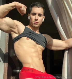 Greetings from rome evanpeix