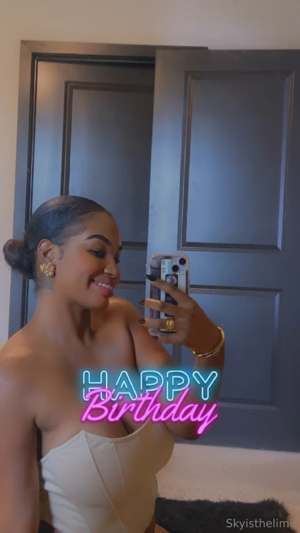 Say happy birthday for a pic part 1 