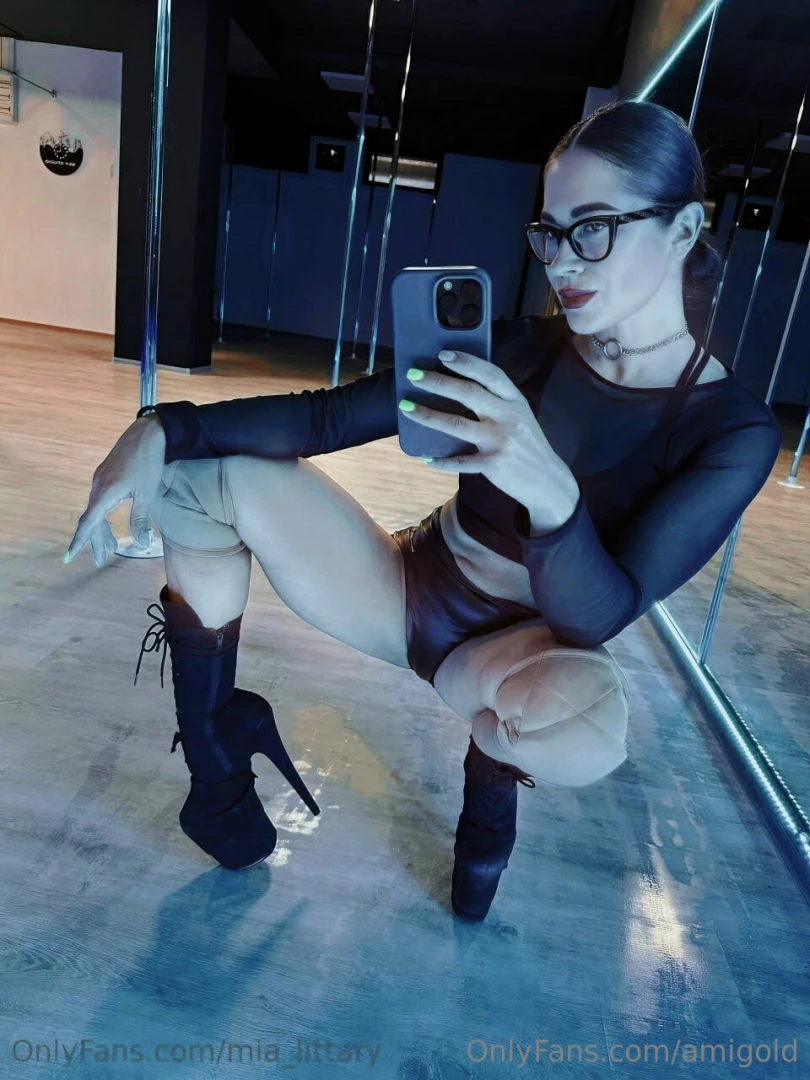 Give yourself pleasant emotions with mia_littary you deserve the most part 537 