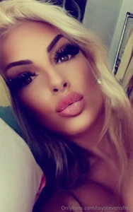 Morning kisses just for you