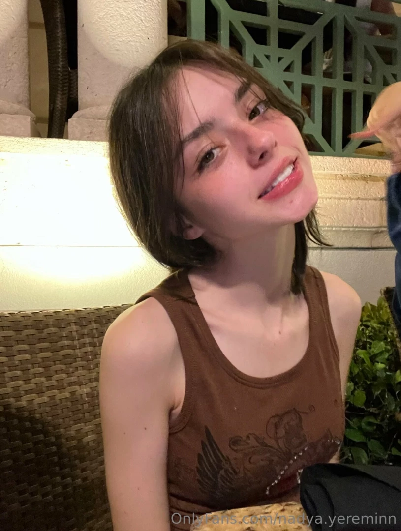 Who s gonna distract me tn part 13 
