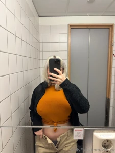 Everybody was staring at my tits in the airport wonder whyyy part 1