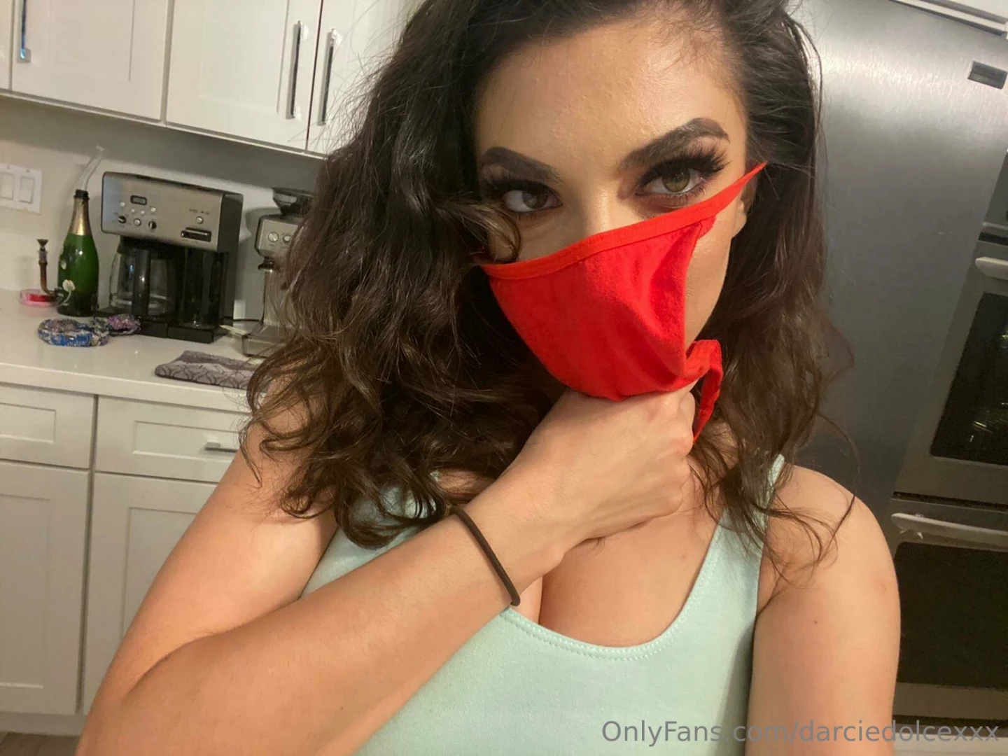 Drop a like if you want to smell my panties 