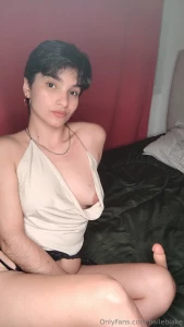 Are u hard for me yet check your dm
