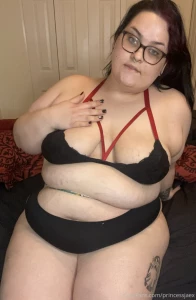 Caress my curves baby