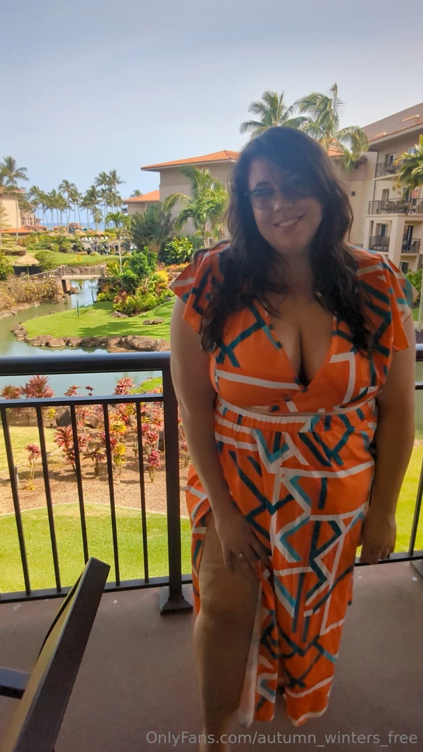 I just love how this dress feels on my skin 