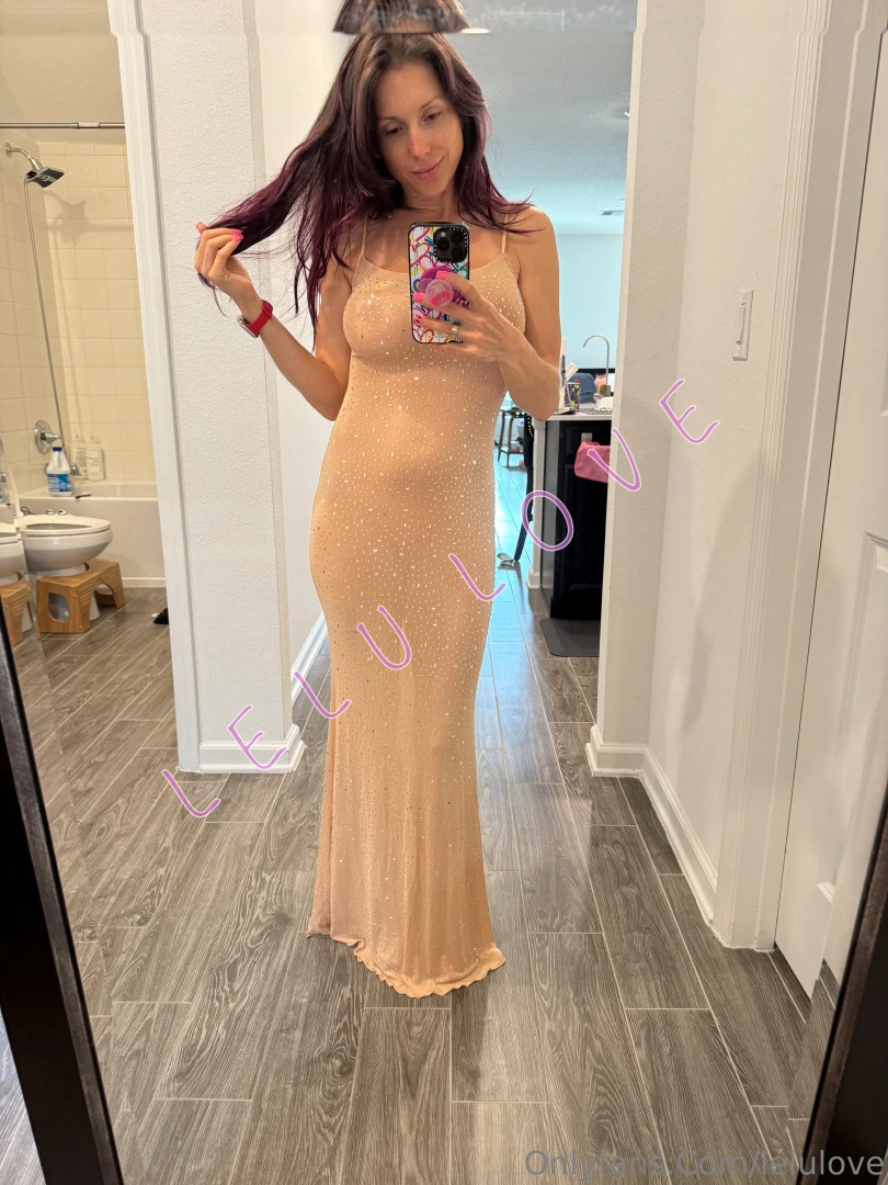 This new dress makes me feel like a princess part 1 