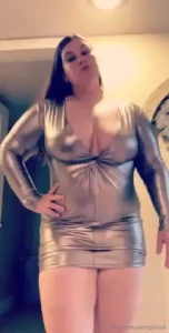 This dress makes you wear for me admit it
