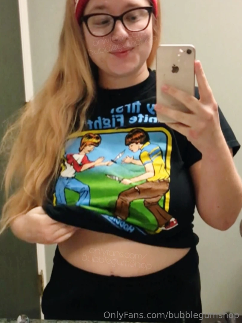 My smirk gives away that i m up to no good 