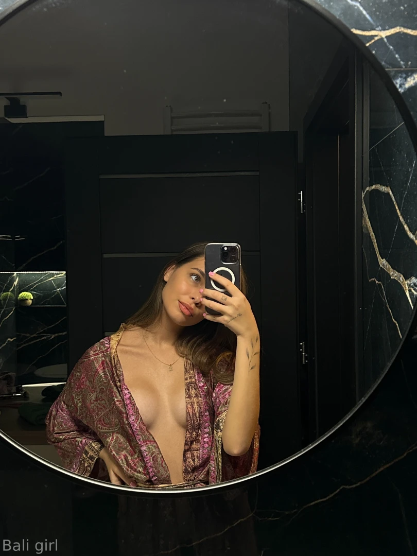 Starting the weekend with some self-care the first hours of the 