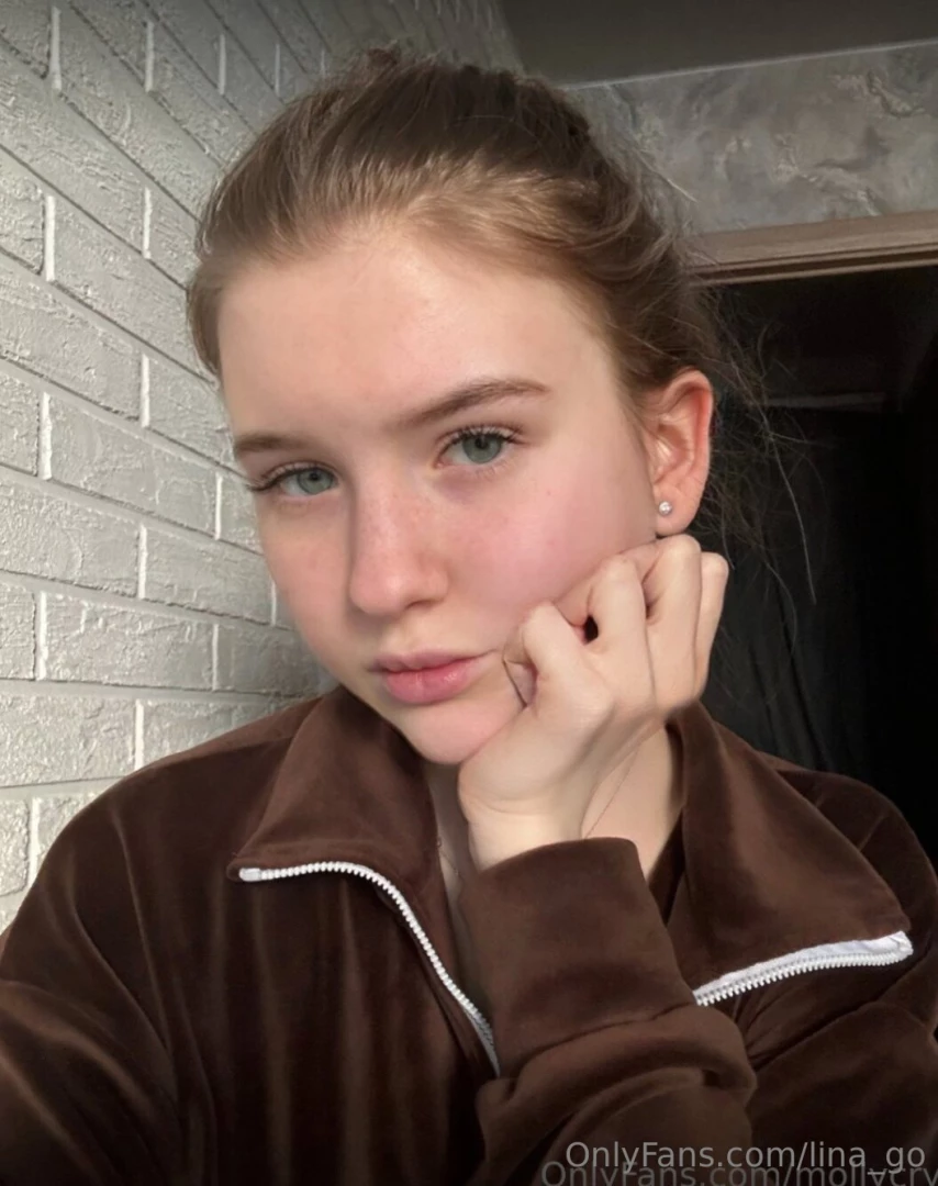 I am your sweet mollycry and i am ready to surprise you wanna see how part 490 