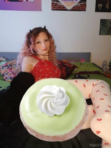 Succubus booty i know you wanna eat me hehe showing off my lovely