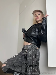 You ve heard that legend that girls in black are the hottest