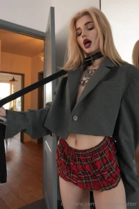 If you woke up and saw me like that were you scared