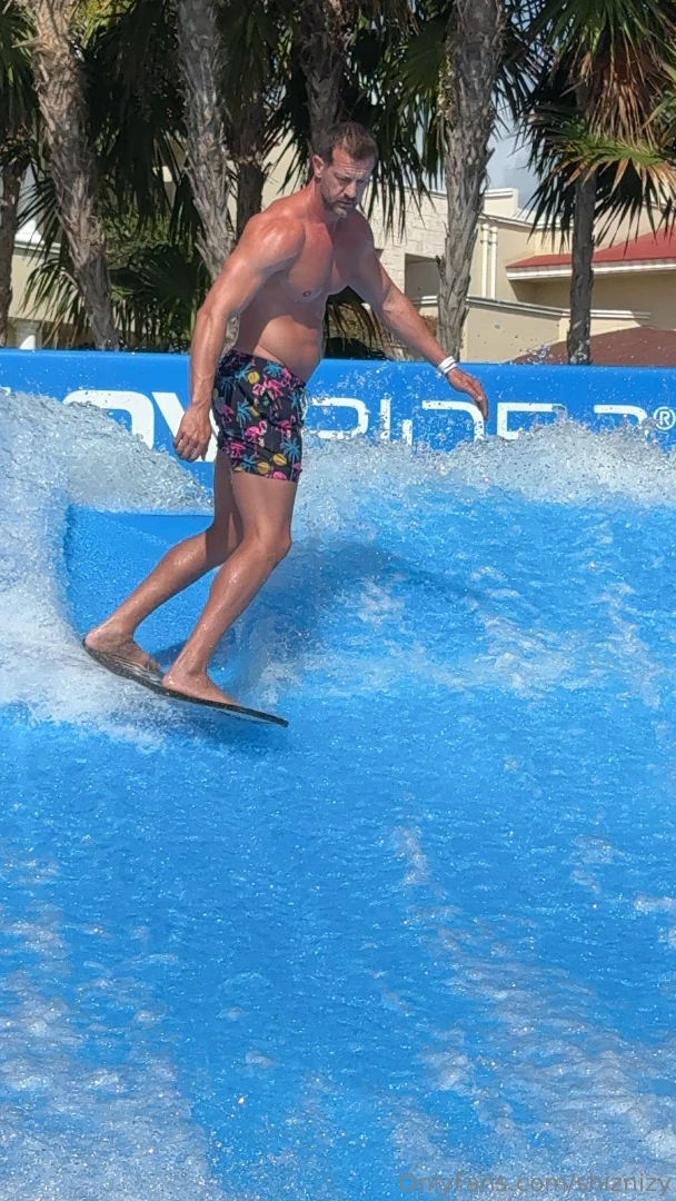 Even on vacations i cant sleep in the flowrider is calling me part 1 