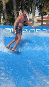 Even on vacations i cant sleep in the flowrider is calling me part 1